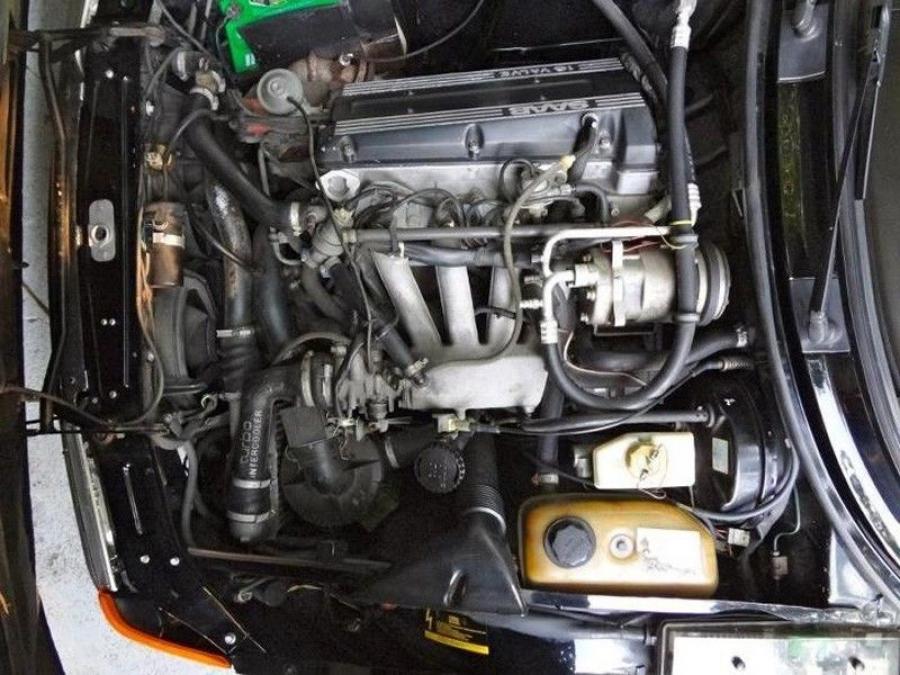  Saab 900 Turbo Limo 1985 года  (фото 2 из 18)